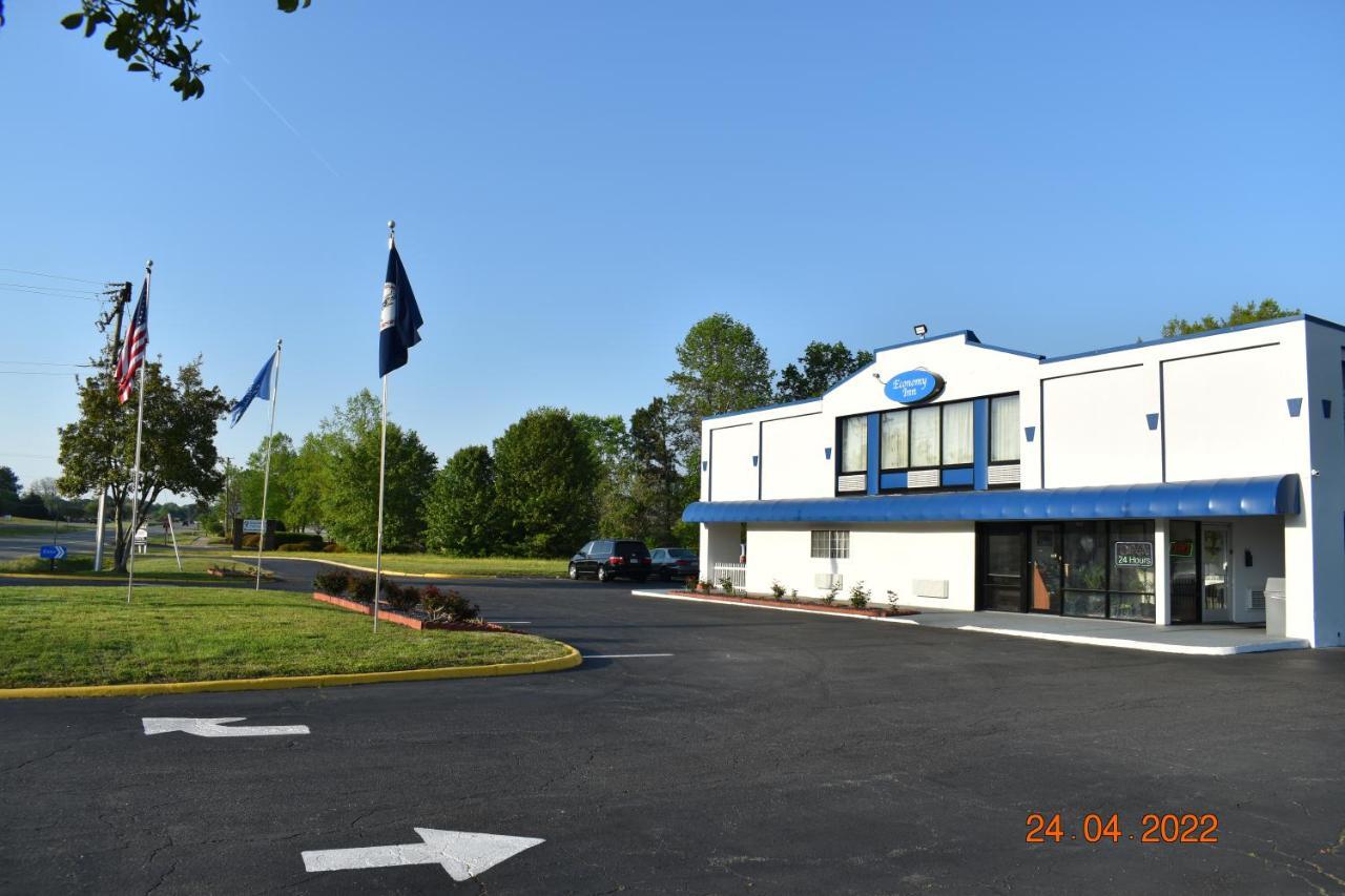 Economy Inn Norge ภายนอก รูปภาพ